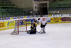 HC Valpellice Spartans Valpellice Spartans vince 5-2 incontro del 13/1/2014 presso Valmora Arena Cotta Morandini Torre Pellice (TO) conto HD Torino Bulls